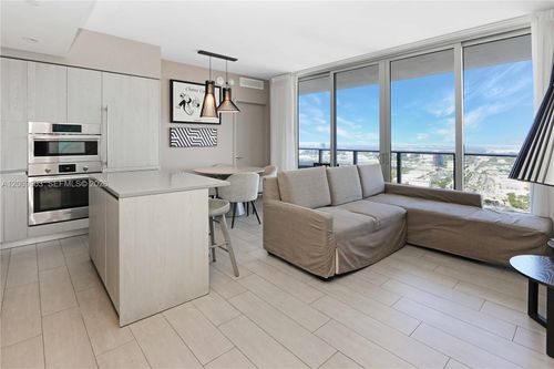 t4004-4010 S Ocean Dr, Hollywood, FL, 33019-3063 | Card Image