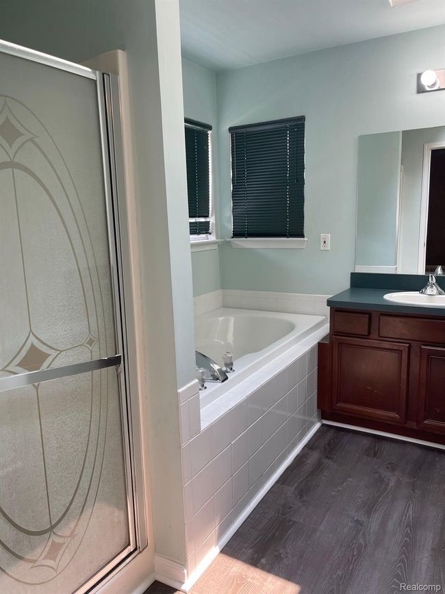 47000 Harbour Pointe Ct, House other with 4 bedrooms, 3 bathrooms and null parking in Van Buren Twp MI | Image 19
