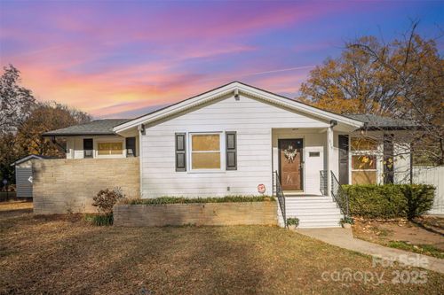 319 Scaleybark Rd, Charlotte, NC, 28209-2612 | Card Image