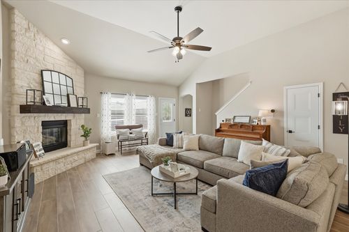 12848 Old Macgregor Ln, Fort Worth, TX, 76244-4358 | Card Image