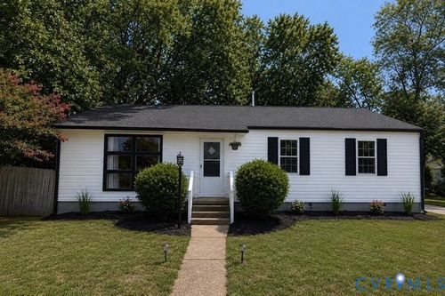 21 Stonewall Ter, Hampton, VA, 23666-2135 | Card Image