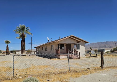 13524 Cedar St, Trona, CA, 93562-2225 | Card Image