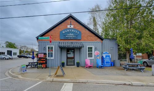 3 St Charles St W, Maryhill, ON, N0B2B0 | Card Image
