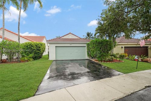1289-1289 Majesty Ter, Weston, FL, 33327-2307 | Card Image