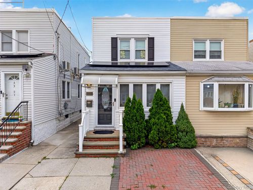 3323 200th St, Bayside, NY, 11361-1135 | Card Image