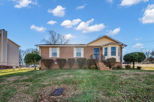 717 Flint Ridge Dr, Whites Creek, TN, 37189-9249 | Card Image