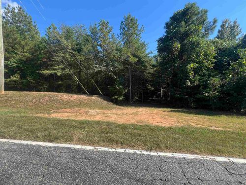 2109 Riddle Rd, Pauline, SC, 29374-2840 | Card Image