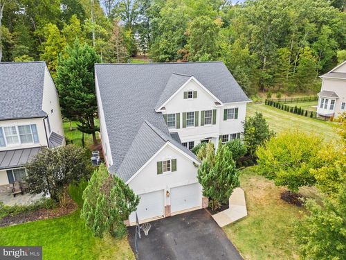 44021 Riverpoint Dr, LEESBURG, VA, 20176-8204 | Card Image