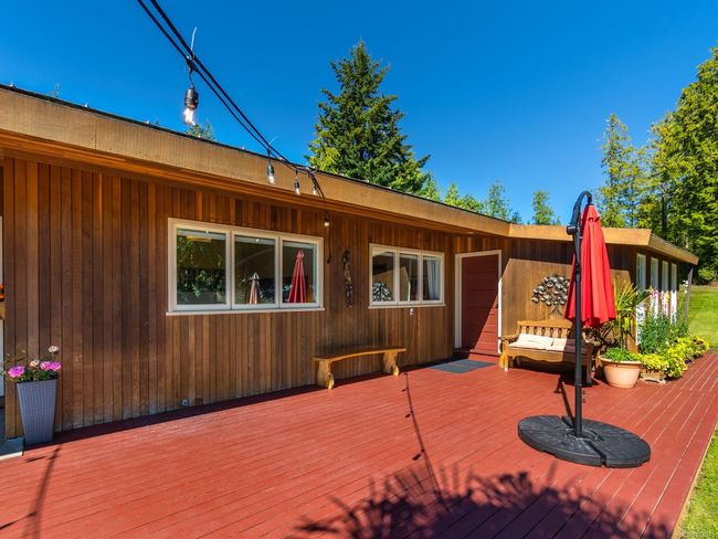410 17 Th Ave, House other with 4 bedrooms, 5 bathrooms and 4 parking in Sointula BC | Image 47