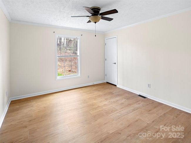 530 Gilreath Loop Rd, House other with 3 bedrooms, 2 bathrooms and null parking in Mills River NC | Image 21