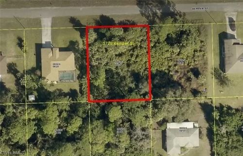 3729 Kemper St, FORT MYERS, FL, 33905-7717 | Card Image