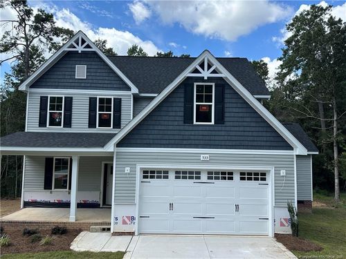 533 Walking Ln, Fayetteville, NC, 28311-2641 | Card Image