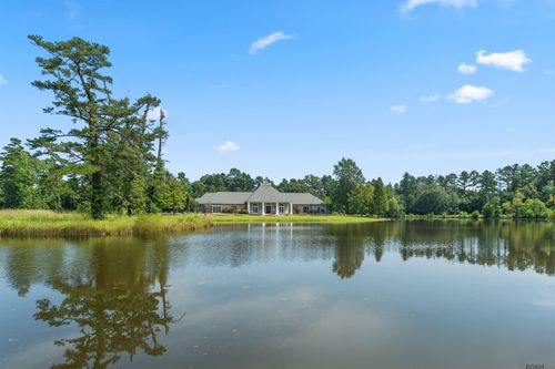 20355 Greenwell Springs Rd, Greenwell Springs, LA, 70739-5514 | Card Image
