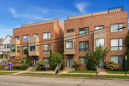 403-645 Custer Ave, Evanston, IL, 60202-2350 | Card Image