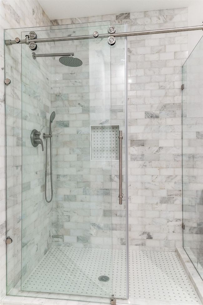 APT-102 - 10403 High Hollows Dr, Condo with 3 bedrooms, 3 bathrooms and null parking in Dallas TX | Image 23