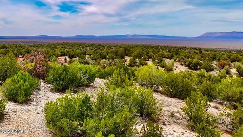 31326 Calle Barril, Seligman, AZ, 86337 | Card Image