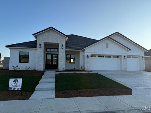 13602 Philip Phelps Ave, Bakersfield, CA, 93301 | Card Image