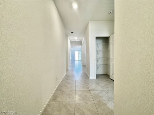 9021 Lucky Crest St, Las Vegas, NV, 89113-6250 | Card Image