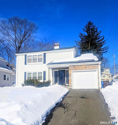 275 Winthrop St, New Britain, CT, 06052-1622 | Card Image