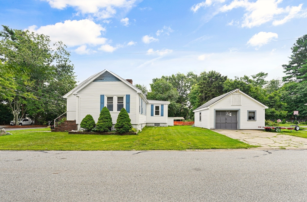 Wilson Ave, North Reading, MA 01864
