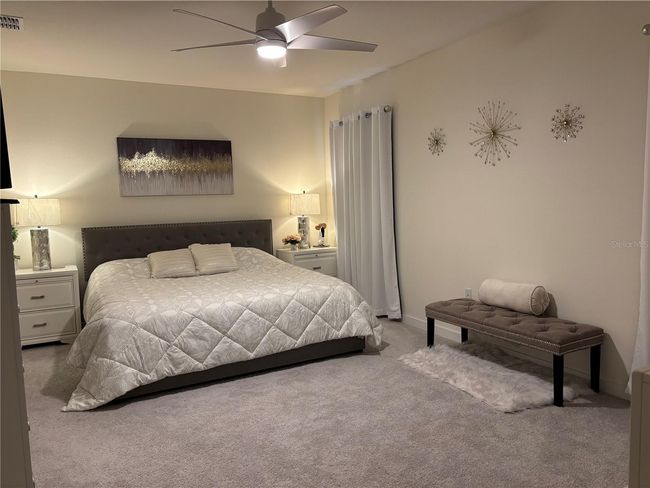 Master Bedroom | Image 8