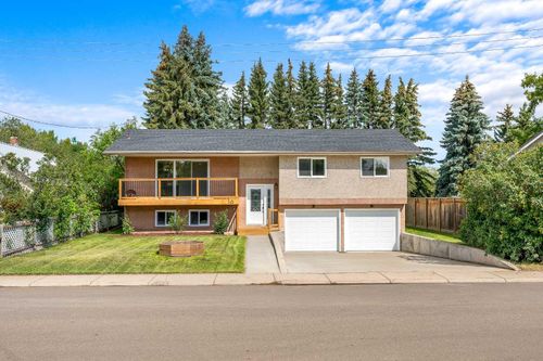 16 3 Street N, Marwayne, AB, T0B2X0 | Card Image