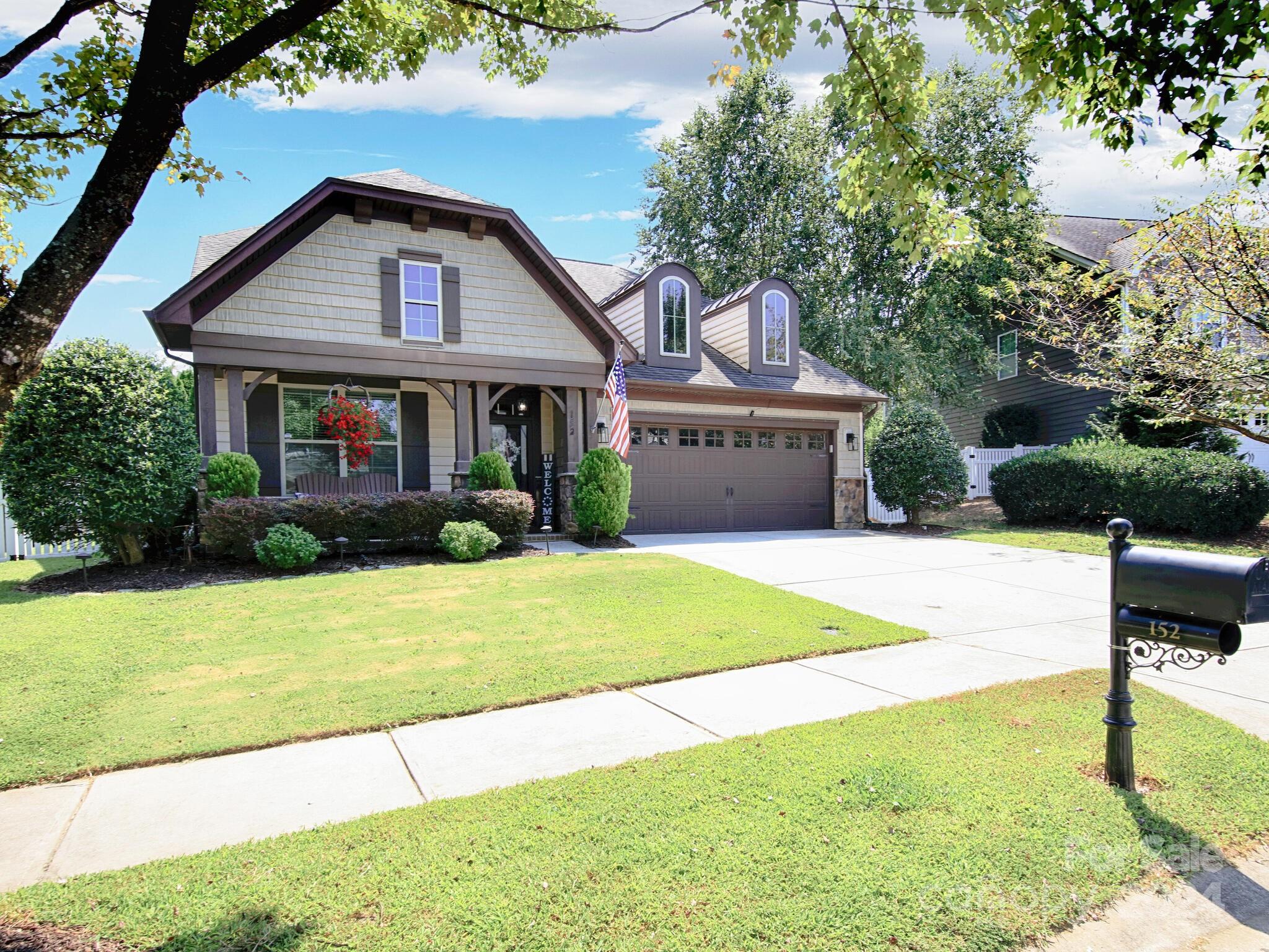 Byers Commons Dr, Mooresville, NC 28117