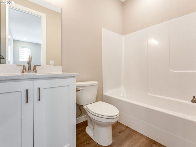 8431 Se Blanton St, House attached with 3 bedrooms, 3 bathrooms and 2 parking in Hillsboro OR | Image 14