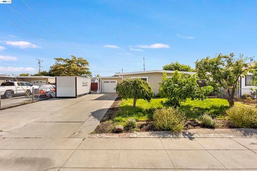 40128 Kelly St, Fremont, CA, 94538-2970 | Card Image