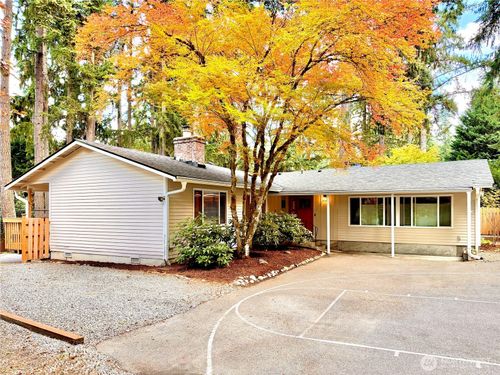 15934 Se 41st Pl, Bellevue, WA, 98006-1807 | Card Image