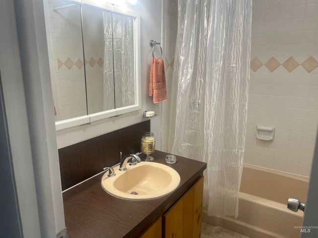 928 S Buchanan St, House other with 3 bedrooms, 1 bathrooms and 1 parking in Jerome ID | Image 16