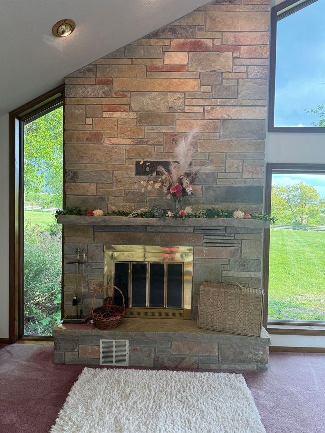 3578 State Road 39, House other with 3 bedrooms, 3 bathrooms and null parking in Mineral Point WI | Image 15