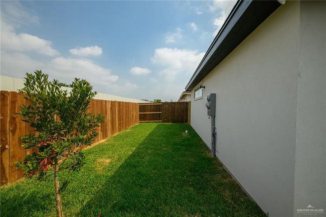 View of yard | Image 22
