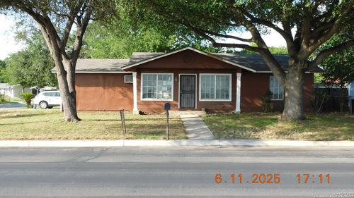 1939 Jennifer St, San Antonio, TX, 78224-2538 | Card Image