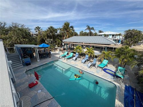 320 Lazy Way, FORT MYERS BEACH, FL, 33931-4124 | Card Image