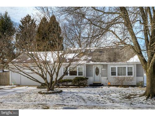 225 Brennen Dr, NEWARK, DE, 19713-3907 | Card Image