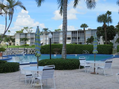 301-2682 Garden Dr S, Lake Worth, FL, 33461-6277 | Card Image