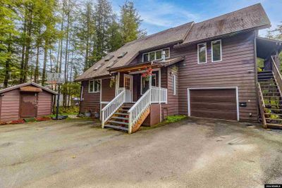 6911 Sunny Drive, House other with 3 bedrooms, 3 bathrooms and 2 parking in Juneau AK | Image 2