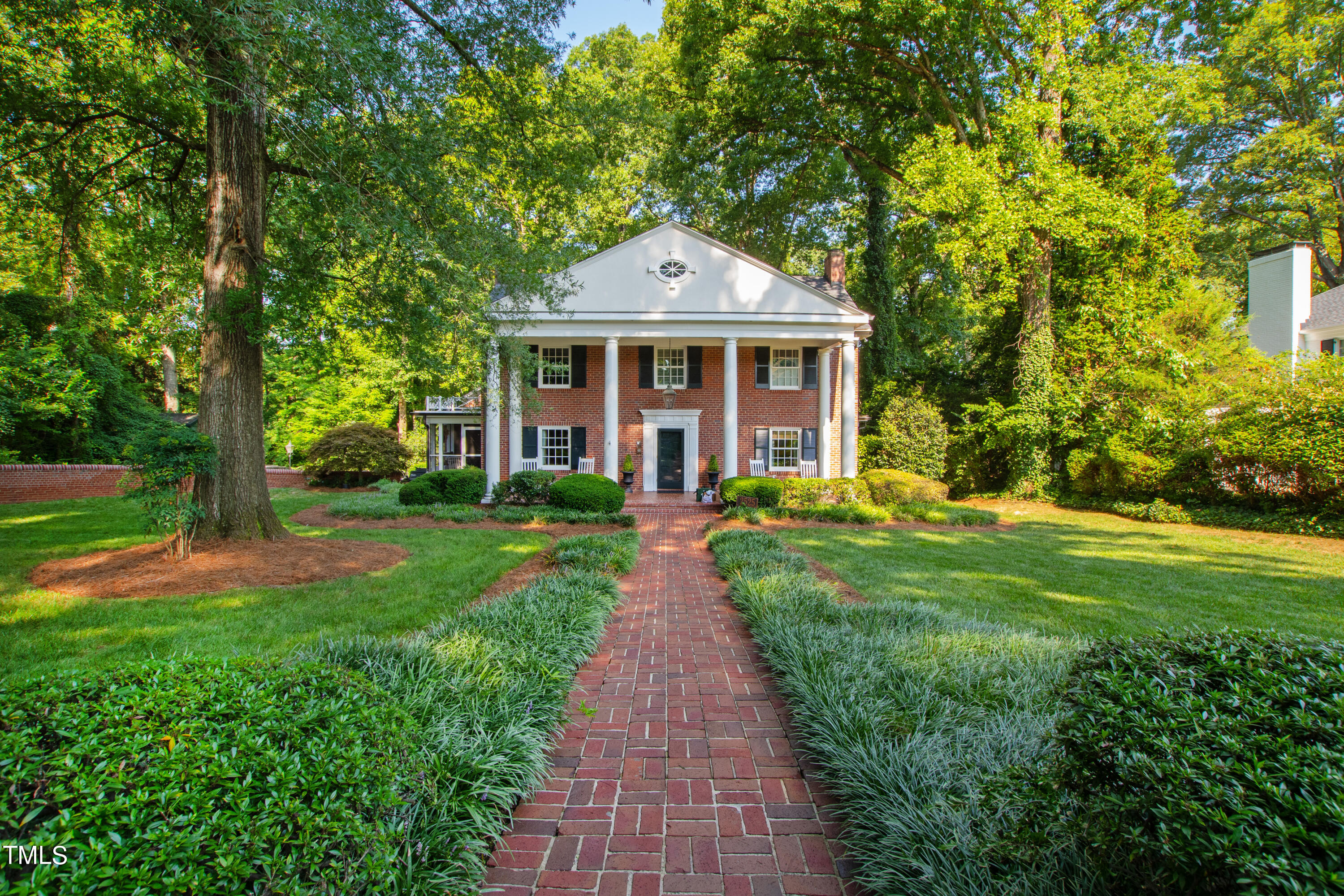 White Oak Rd, Raleigh, NC 27609