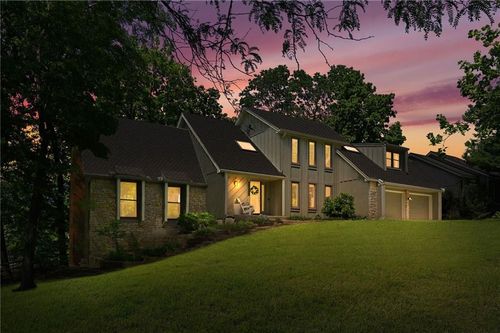 15430 Overbrook Ln, Overland Park, KS, 66224-9797 | Card Image