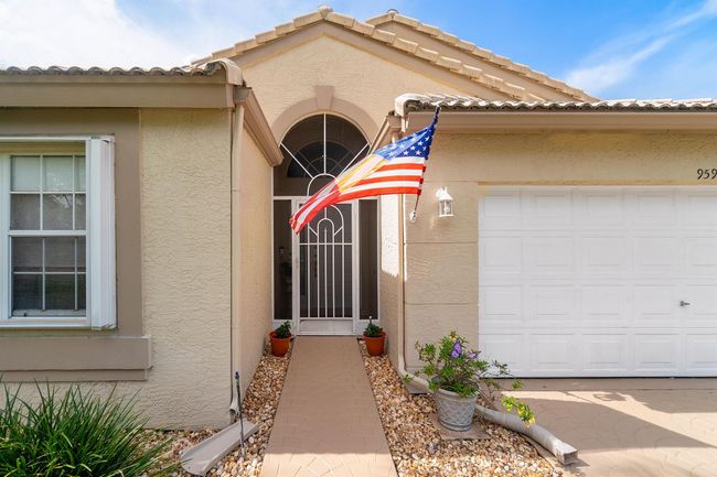 9594 Arbor View Dr, House other with 3 bedrooms, 2 bathrooms and null parking in Boynton Beach FL | Image 4