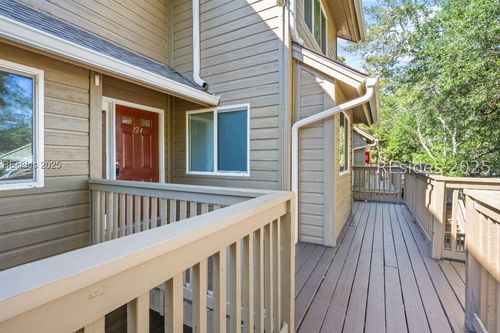 apt-324-50 Yacht Cove Dr, Hilton Head Island, SC, 29928-1516 | Card Image
