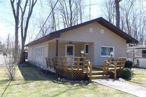 101-57 Concession 12 E, Flamborough, ON, L0R1K0 | Card Image