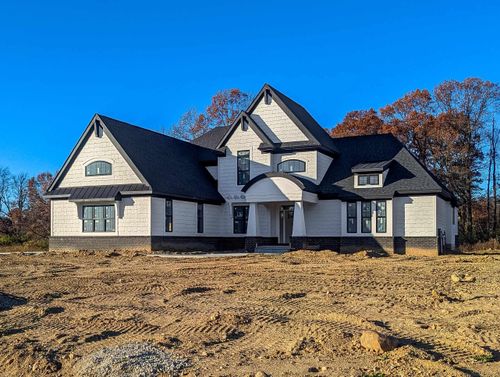 7331 Mulberry Dr, Washington Twp, MI, 48095-1642 | Card Image