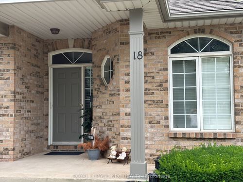 18-5200 Dorchester Rd, Niagara Falls, ON, L2E7M6 | Card Image