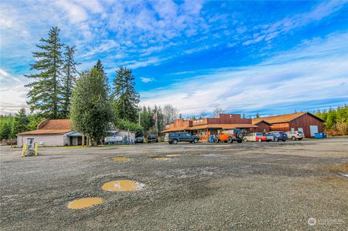 17490 W Shelton Matlock Rd, Matlock, WA, 98560-9900 | Card Image