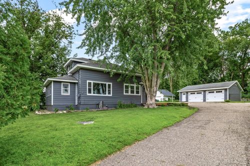 1735 Watertown Rd, Long Lake, MN, 55356-9433 | Card Image