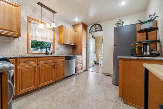 2280 Zoria Cir, House other with 4 bedrooms, 2 bathrooms and 2 parking in San Jose CA | Image 10