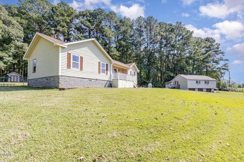 365 Landmark Rd, Willow Spring, NC, 27592-8137 | Card Image