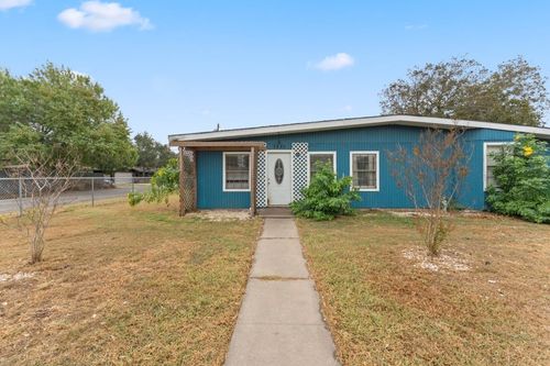 3425 Harold Dr, Corpus Christi, TX, 78415-2733 | Card Image
